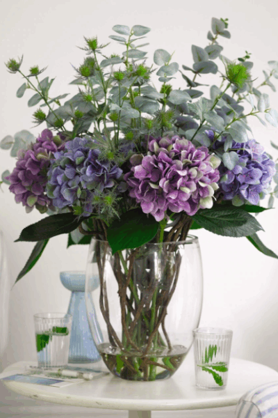 artificial-flowers-in-vase-1612201265